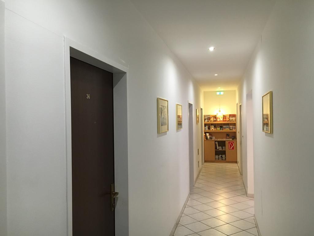 Pension Ani Vienna Exterior photo